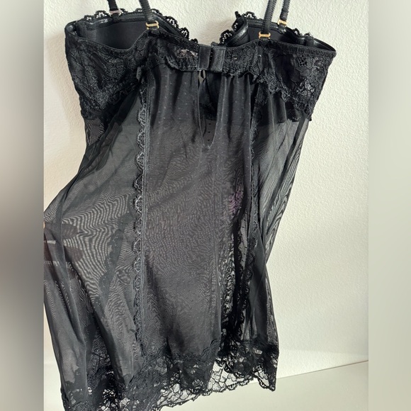 Victorias secret babydoll 36 C bra cup with underwire - Picture 2 of 9